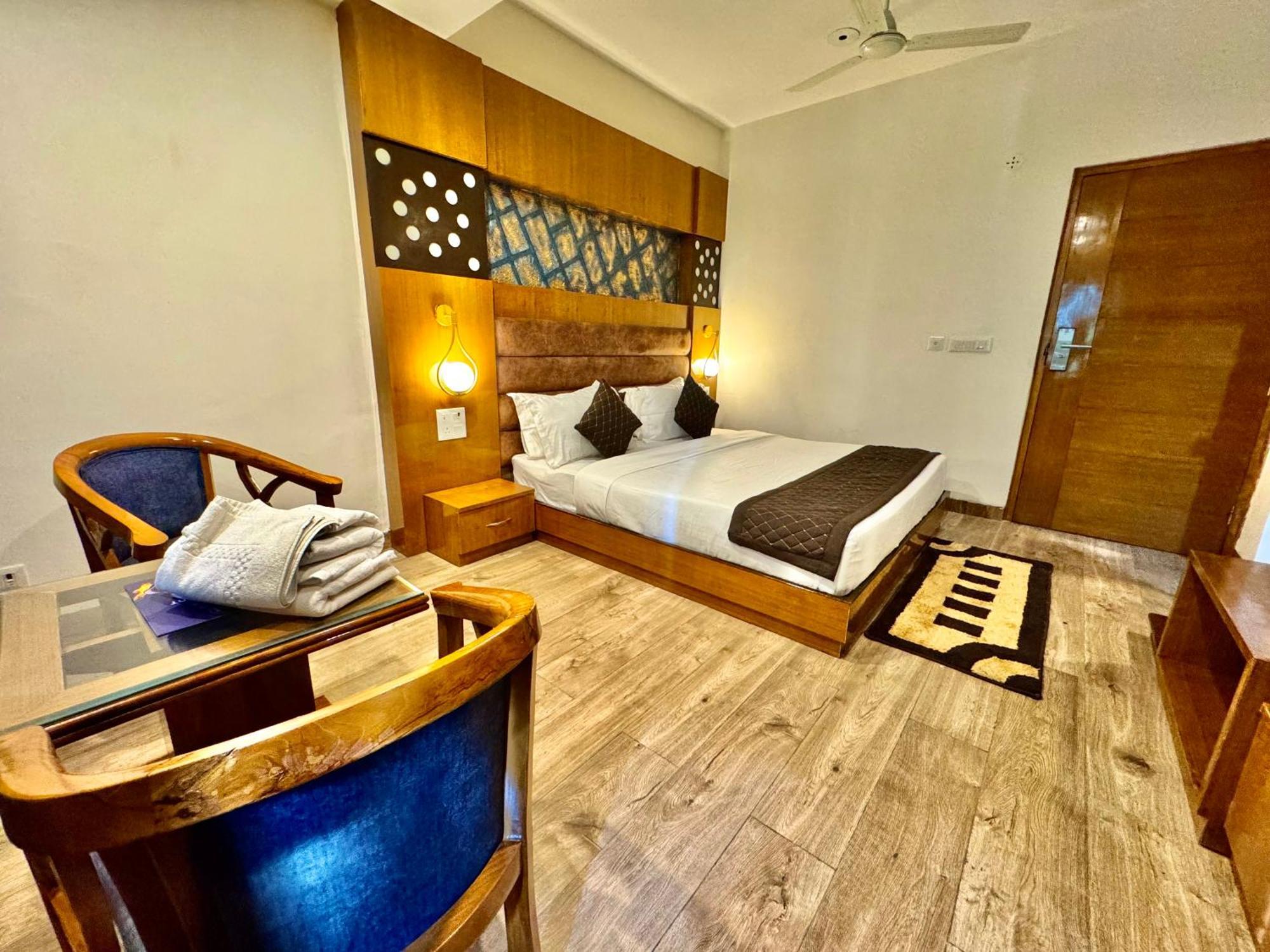 Ab'S Abode-A Boutique Hotel Mussoorie Buitenkant foto